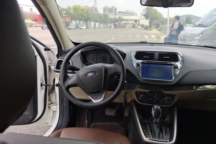 Used Ford Escort 2017 Revised Version 1.5L Automatic Comfort Edition Steering Wheel