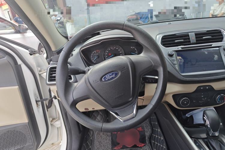 Used Ford Escort 2017 1.5L Automatic Comfort Model Steering Wheel