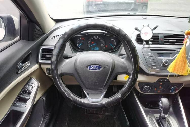 Used Ford Escort 2017 Revised Version 1.5L Automatic Comfort Edition Steering Wheel