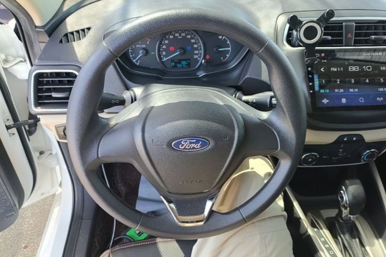 Used Ford Escort 2017 Revised Version 1.5L Automatic Comfort Edition Steering Wheel