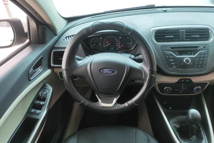 Used Ford Escort 2017 1.5L Manual Comfort Model Steering Wheel