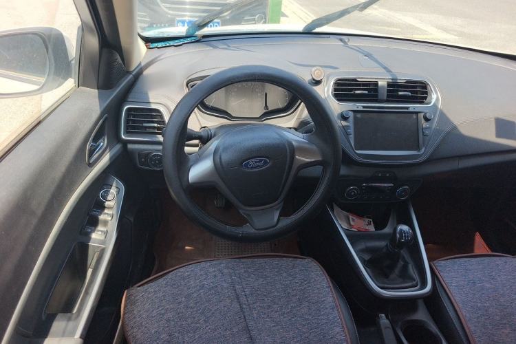 Used Ford Escort 2017 Happy Edition 1.5L Manual Fashion Model Steering Wheel