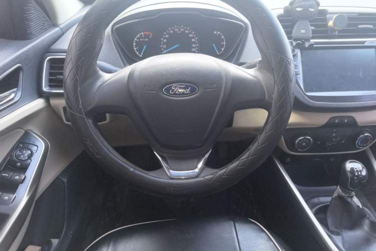 Used Ford Escort 2017 1.5L Manual Comfort Model Steering Wheel