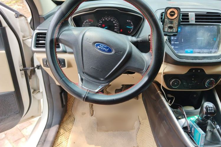 Used Ford Escort 2017 1.5L Manual Comfort Model Steering Wheel