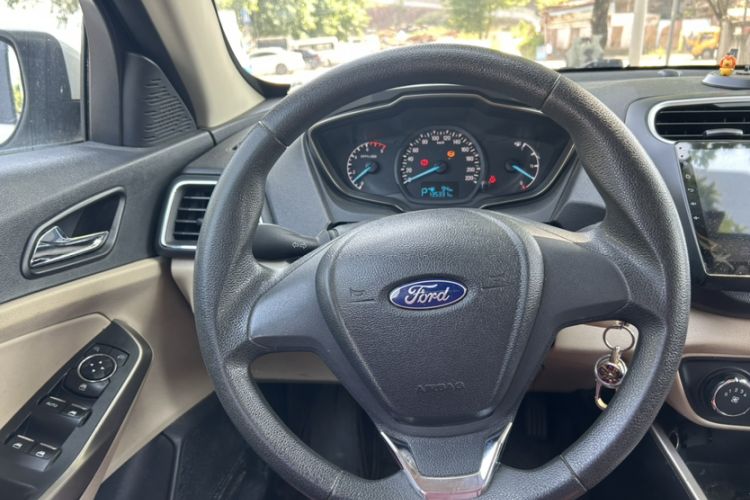 Used Ford Escort 2017 1.5L Automatic Comfort Model Steering Wheel