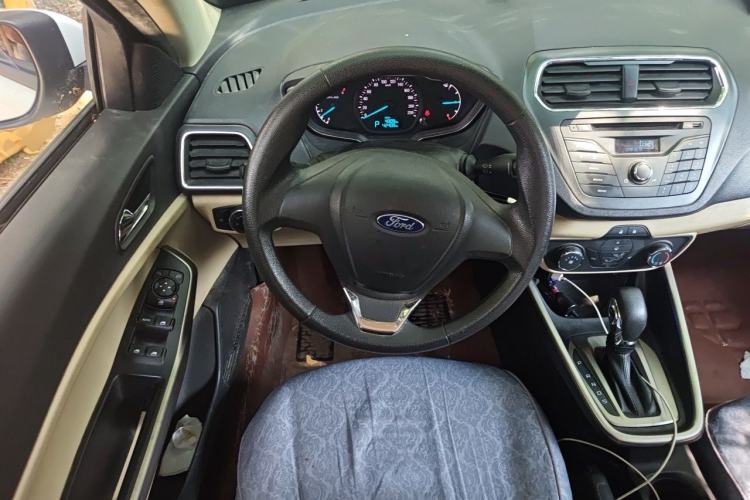 Used Ford Escort 2017 Revised Version 1.5L Automatic Comfort Edition Steering Wheel