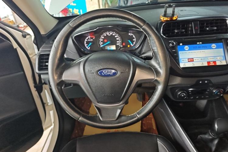 Used Ford Escort 2017 Happy Edition 1.5L Manual Fashion Model Steering Wheel
