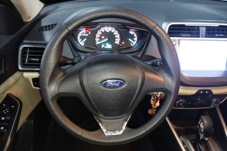 Used Ford Escort 2017 Revised Version 1.5L Automatic Comfort Edition Steering Wheel