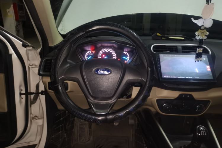 Used Ford Escort 2017 1.5L Manual Comfort Model Steering Wheel