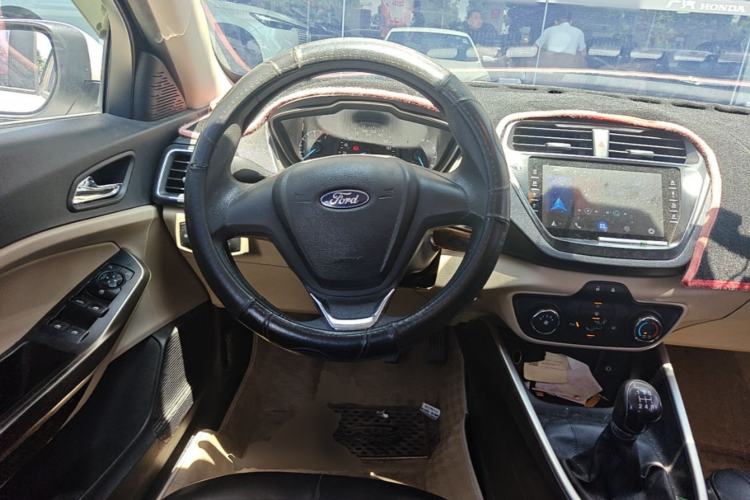 Used Ford Escort 2017 1.5L Manual Comfort Model Steering Wheel