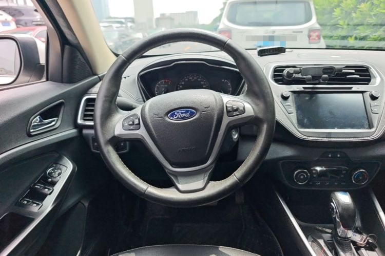 Used Ford Escort 2017 Happiness Edition 1.5L Automatic Fashion Version Steering Wheel