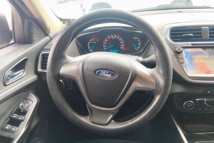 Used Ford Escort 2017 Happy Edition 1.5L Manual Fashion Model Steering Wheel