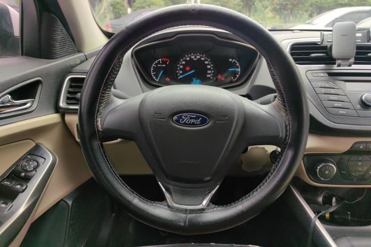 Used Ford Escort 2017 Revised Version 1.5L Manual Comfort Edition Steering Wheel