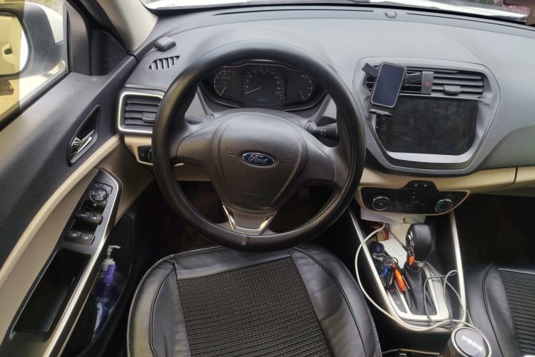 Used Ford Escort 2017 Revised Version 1.5L Automatic Comfort Edition Steering Wheel