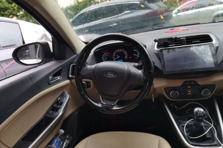 Used Ford Escort 2017 1.5L Manual Comfort Model Steering Wheel
