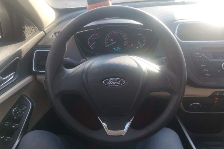 Used Ford Escort 2017 1.5L Manual Comfort Model Steering Wheel