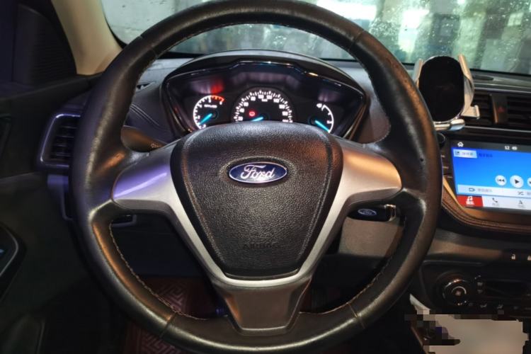 Used Ford Escort 2017 Happy Edition 1.5L Manual Fashion Model Steering Wheel