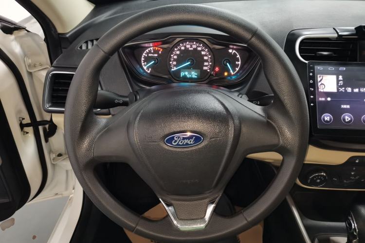 Used Ford Escort 2017 1.5L Automatic Comfort Model Steering Wheel