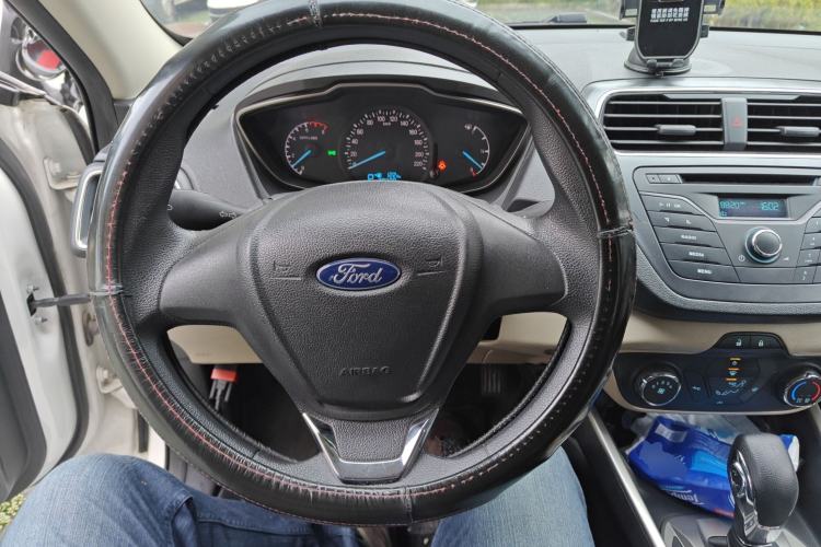 Used Ford Escort 2017 Revised Version 1.5L Automatic Comfort Edition Steering Wheel