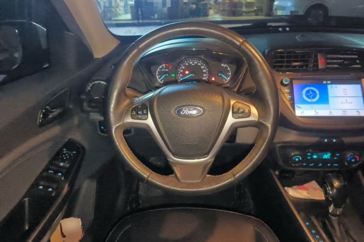 Used Ford Escort 2017 Happiness Edition 1.5L Automatic Fashion Version Steering Wheel