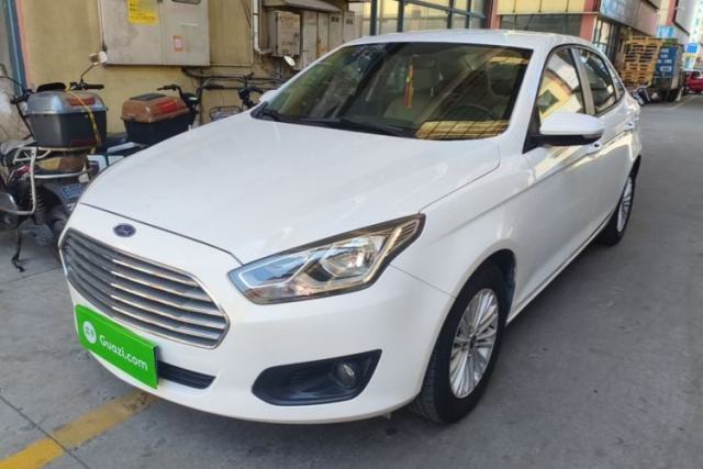 Ojetý Ford Escort 2017 1.5L Automatic Comfort Model