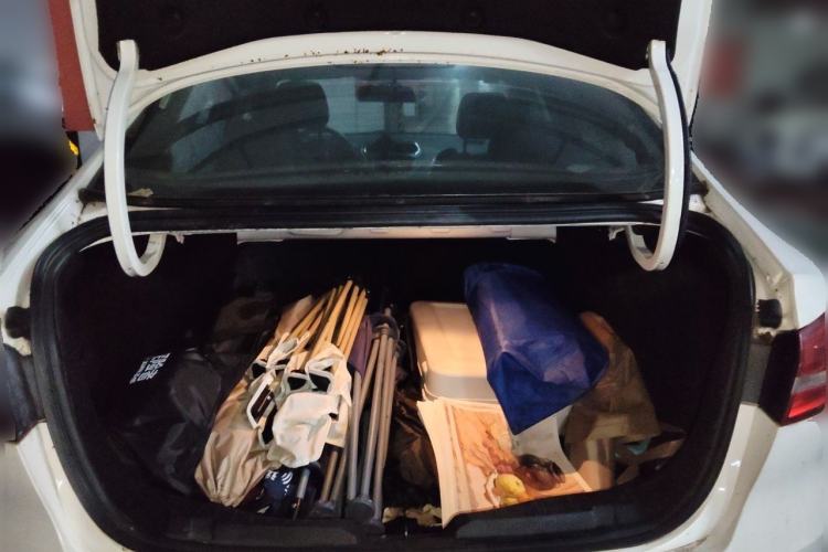 Used Ford Escort 2017 Happiness Edition 1.5L Automatic Fashion Version Trunk