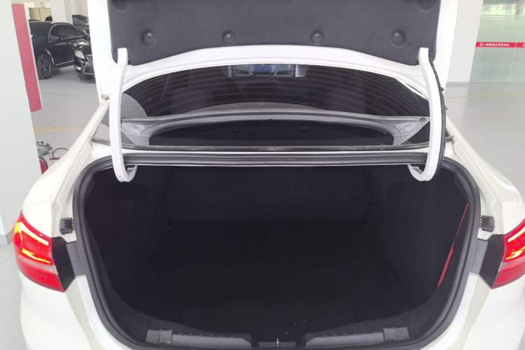 Used Ford Escort 2017 1.5L Manual Comfort Model Trunk