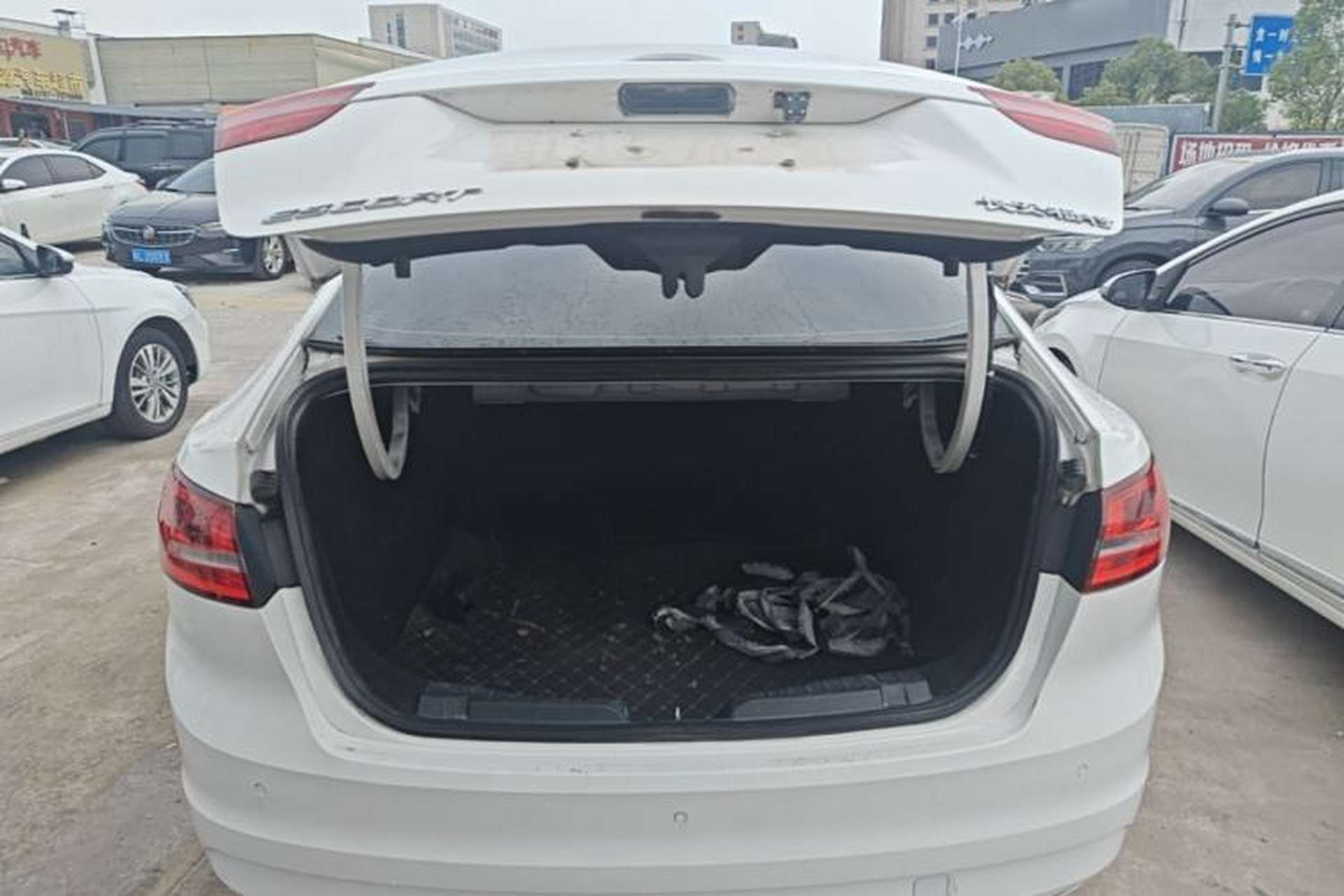 Used Ford Escort 2017 1.5L Automatic Comfort Model Trunk