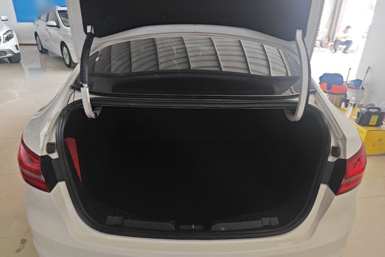 Used Ford Escort 2017 Revised Version 1.5L Manual Comfort Edition Trunk