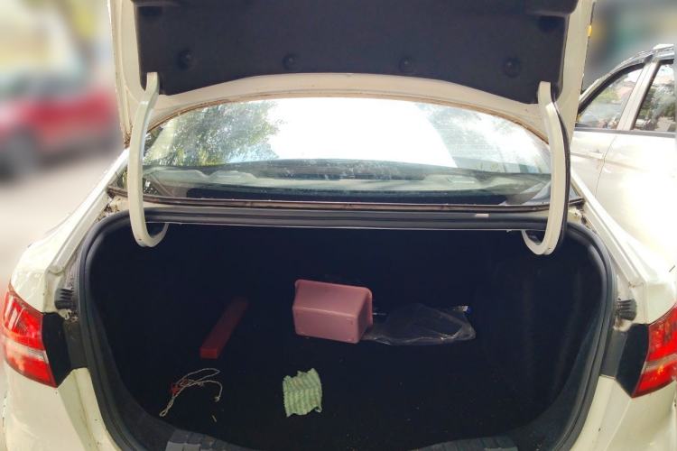 Used Ford Escort 2017 Happiness Edition 1.5L Automatic Fashion Version Trunk