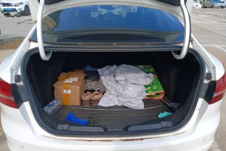 Used Ford Escort 2017 Happiness Edition 1.5L Automatic Fashion Version Trunk