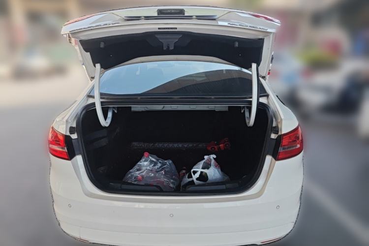 Used Ford Escort 2017 Revised Version 1.5L Automatic Comfort Edition Trunk