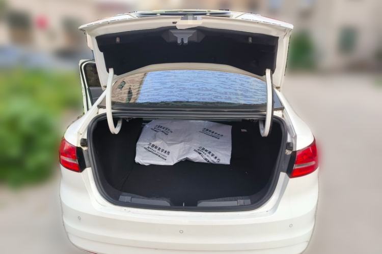 Used Ford Escort 2017 Happy Edition 1.5L Manual Fashion Model Trunk