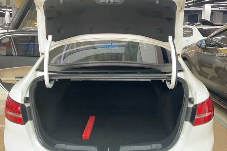 Used Ford Escort 2017 Revised Version 1.5L Manual Comfort Edition Trunk