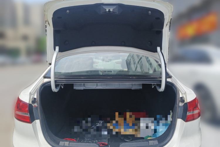 Used Ford Escort 2017 Happiness Edition 1.5L Automatic Fashion Version Trunk