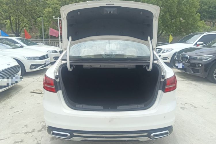 Used Ford Escort 2017 Revised Version 1.5L Automatic Comfort Edition Trunk