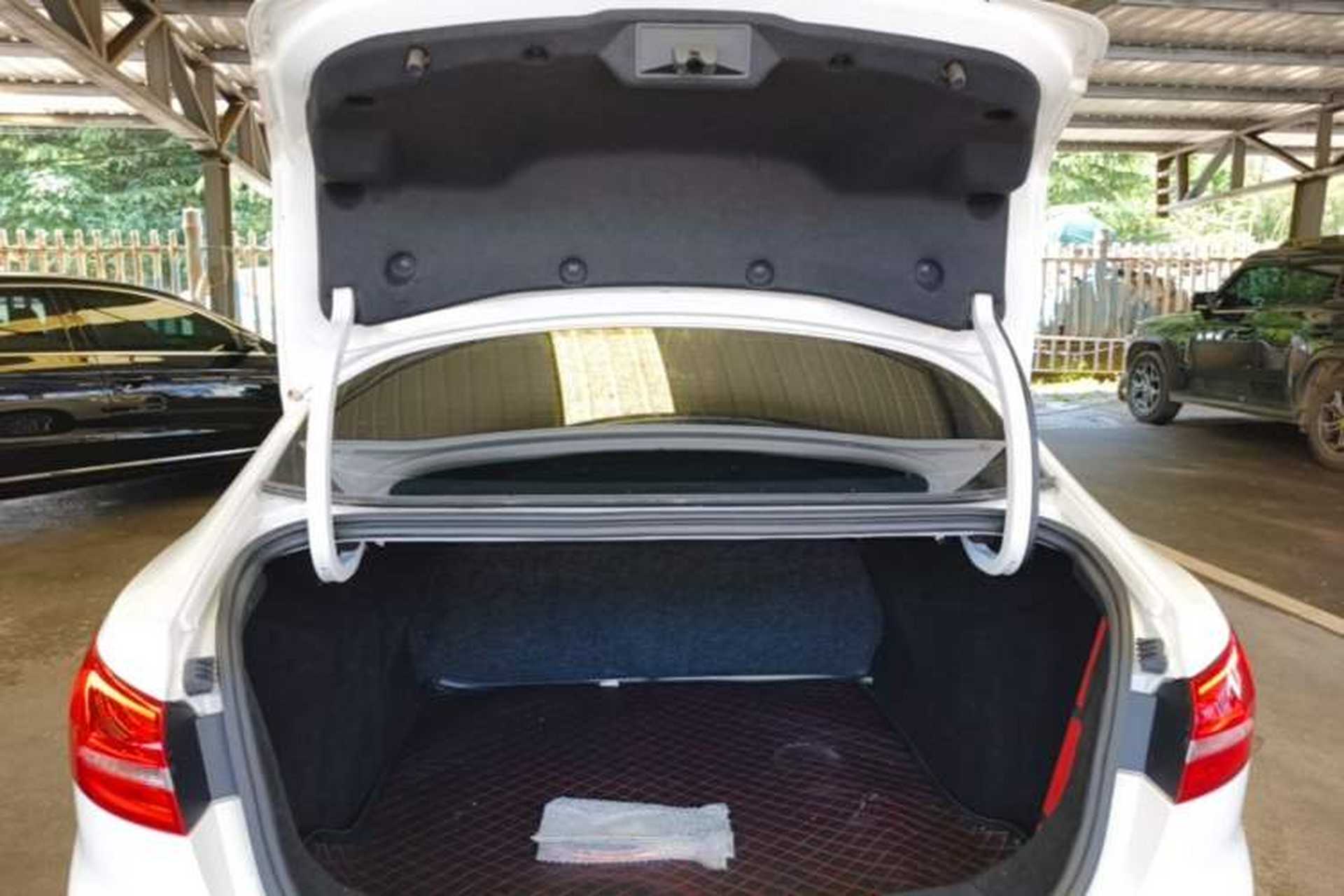 Used Ford Escort 2017 1.5L Manual Comfort Model Trunk