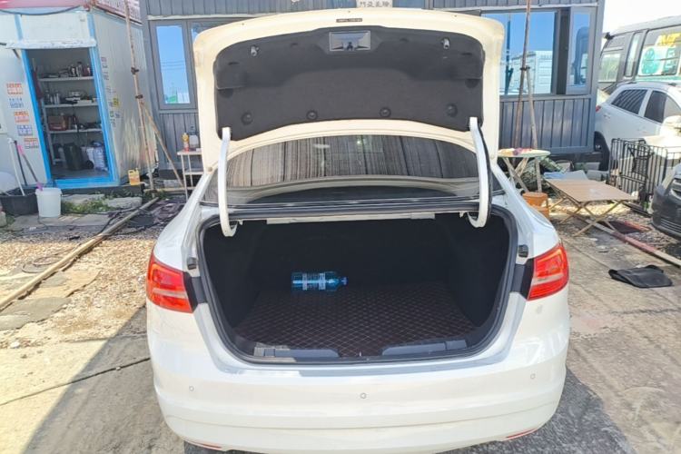 Used Ford Escort 2017 Revised Version 1.5L Automatic Comfort Edition Trunk