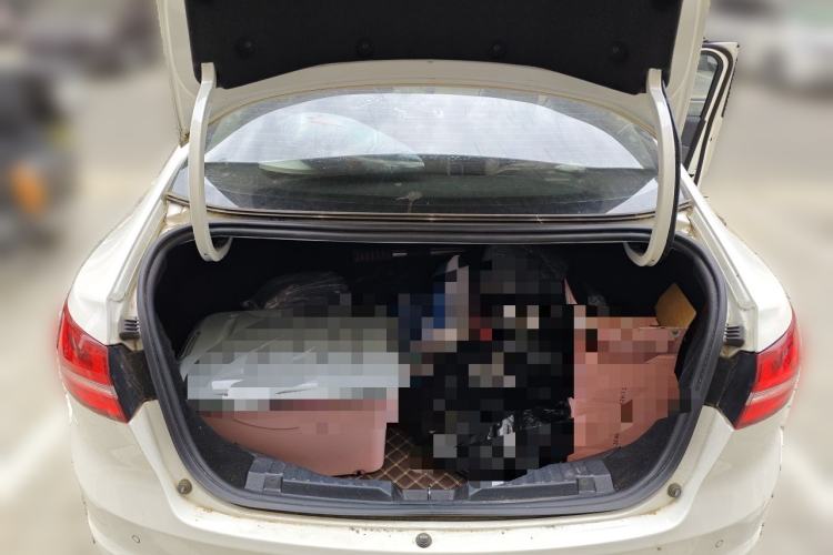 Used Ford Escort 2017 Happiness Edition 1.5L Automatic Fashion Version Trunk