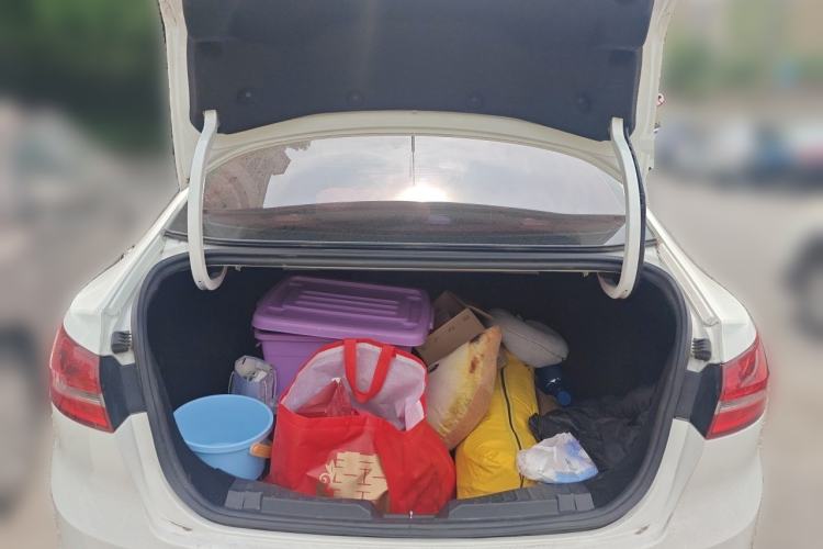 Used Ford Escort 2017 Happiness Edition 1.5L Automatic Fashion Version Trunk