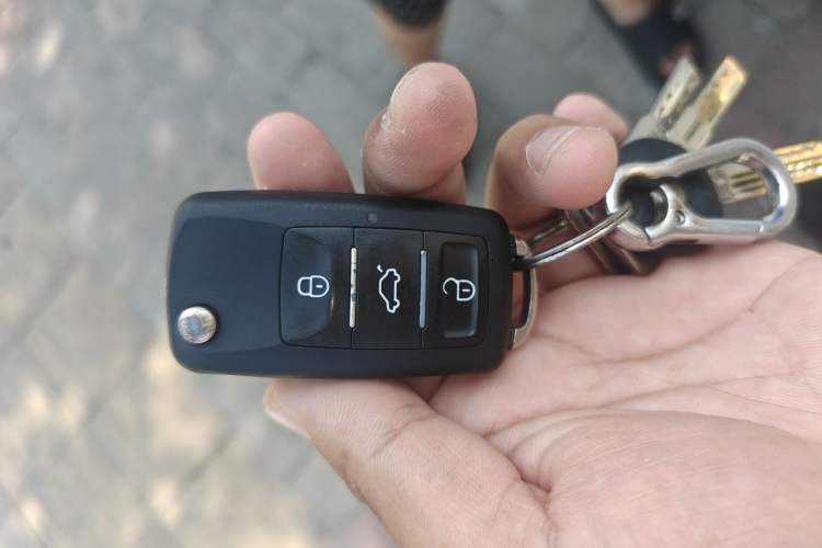 Used Ford Escort 2017 Happiness Edition 1.5L Automatic Fashion Version Vehicle Key