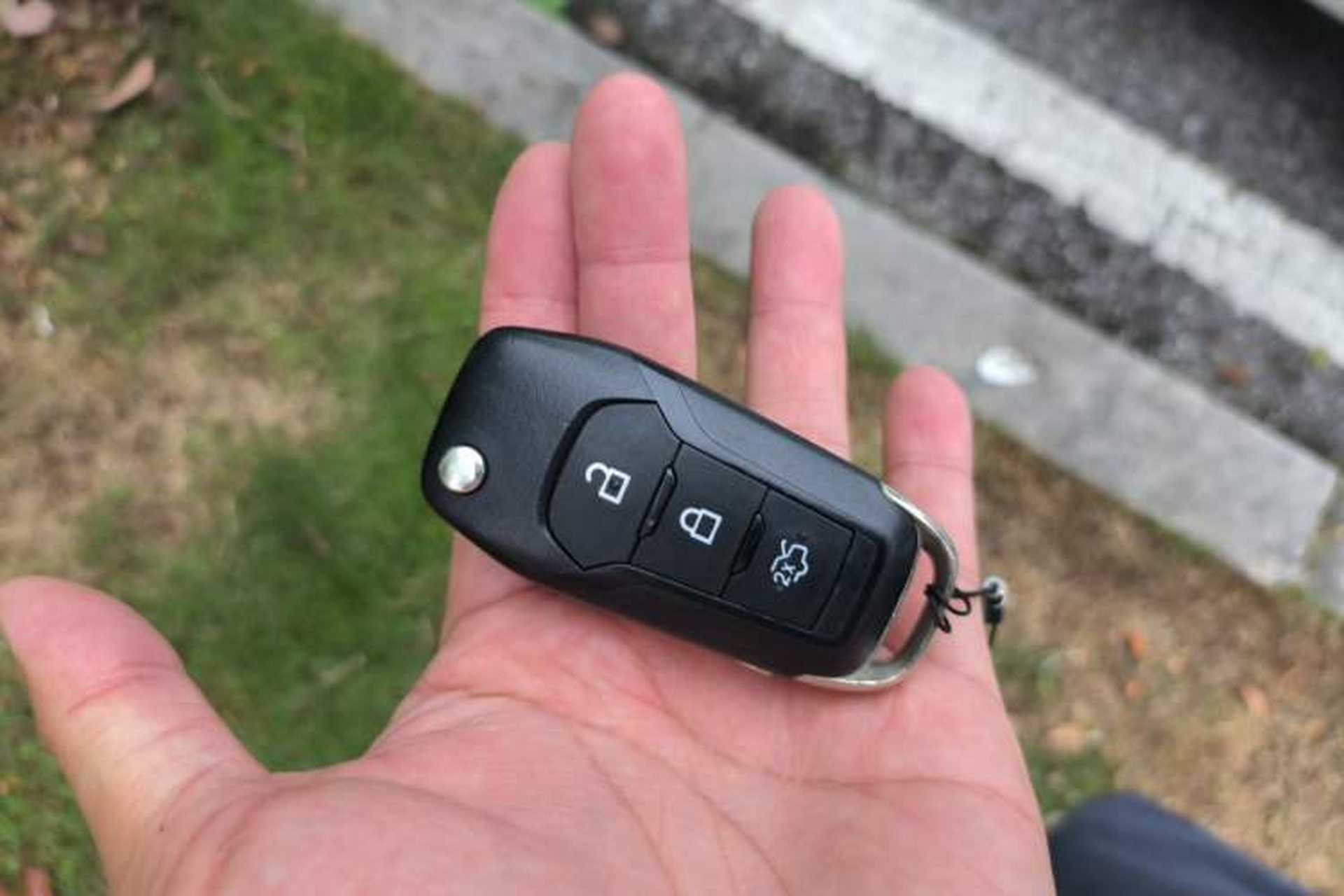 Used Ford Escort 2017 Happiness Edition 1.5L Automatic Fashion Version Vehicle Key