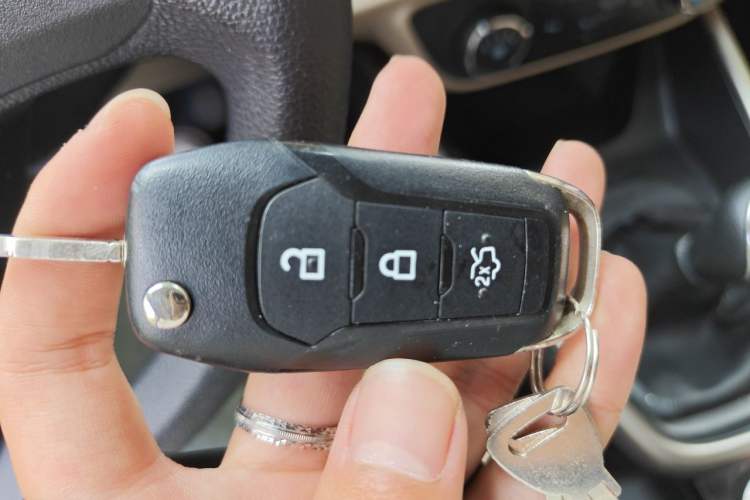 Used Ford Escort 2017 Revised Version 1.5L Manual Comfort Edition Vehicle Key