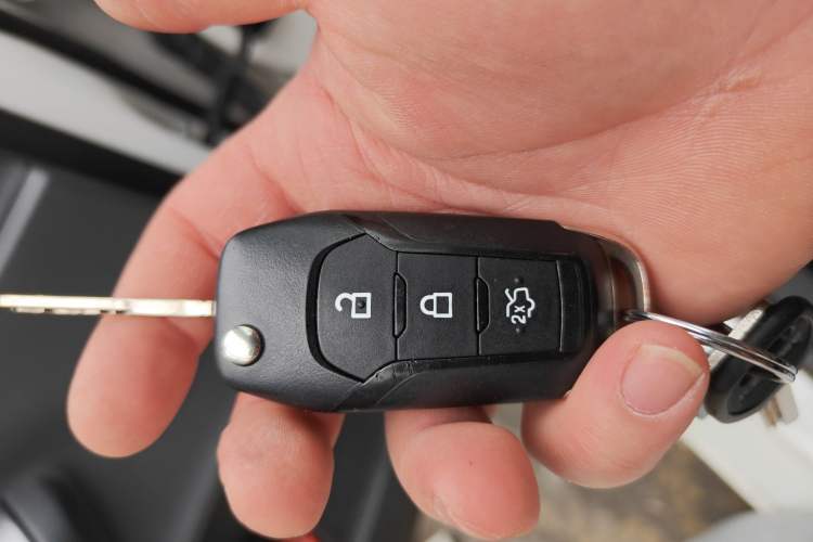 Used Ford Escort 2017 Happiness Edition 1.5L Automatic Fashion Version Vehicle Key