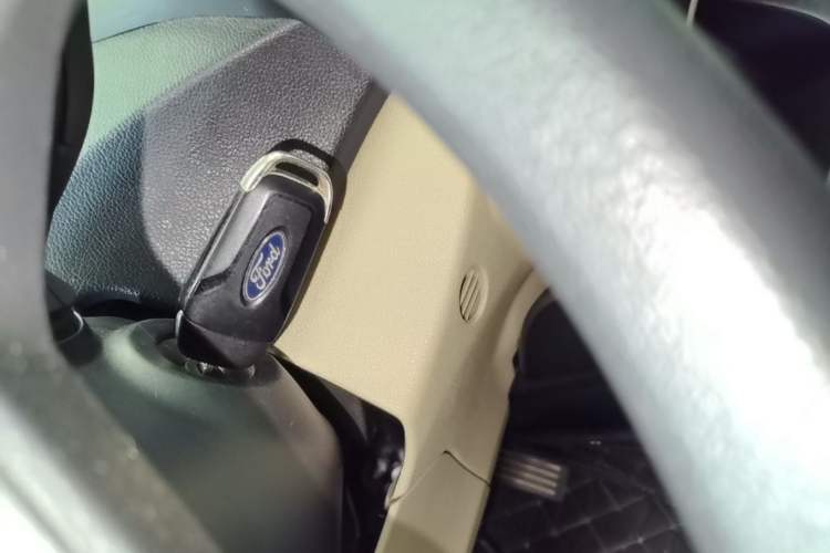 Used Ford Escort 2017 Revised Version 1.5L Automatic Comfort Edition Vehicle Key