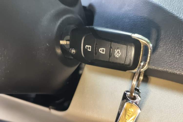 Used Ford Escort 2017 Revised Version 1.5L Automatic Comfort Edition Vehicle Key