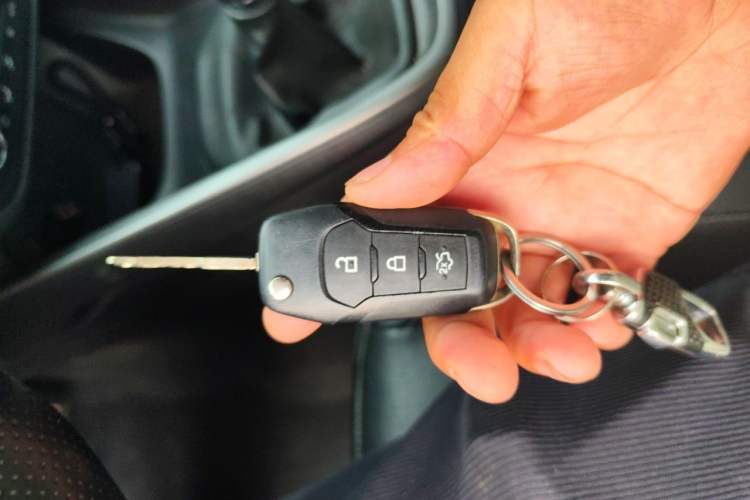 Used Ford Escort 2017 Happy Edition 1.5L Manual Fashion Model Vehicle Key