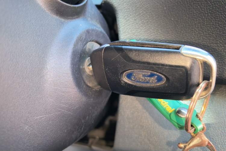 Used Ford Escort 2017 Happiness Edition 1.5L Automatic Fashion Version Vehicle Key
