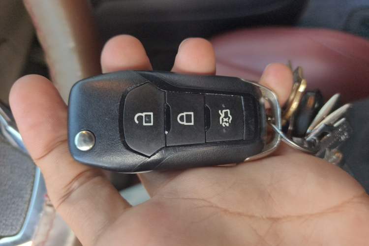 Used Ford Escort 2017 Revised Version 1.5L Automatic Comfort Edition Vehicle Key