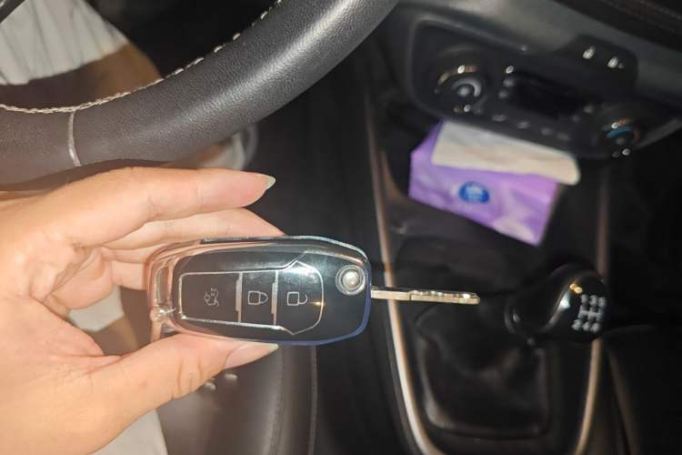 Used Ford Escort 2017 Happy Edition 1.5L Manual Fashion Model Vehicle Key